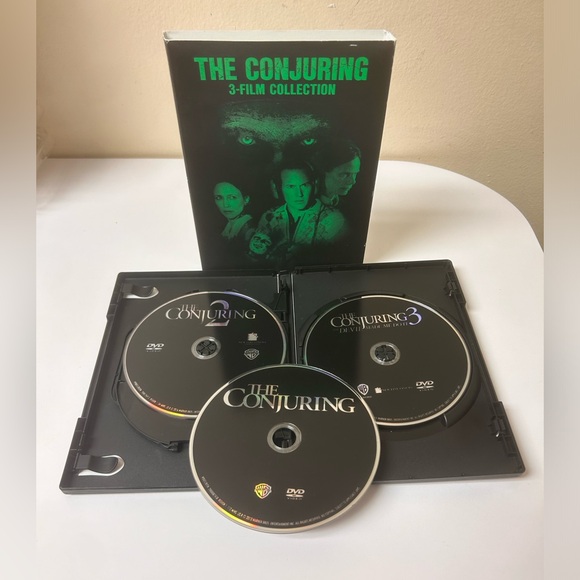 The Conjuring 1, 2 & 3, Mummy Trilogy (Blu-Ray) & The Green Planet (4K Ultra HD) - Picture 2 of 6